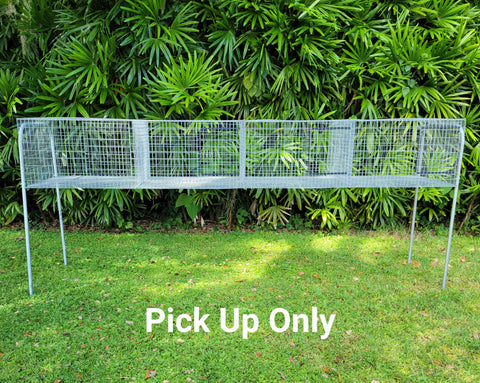 4 hole Rabbit Run W/ Wire Dividers